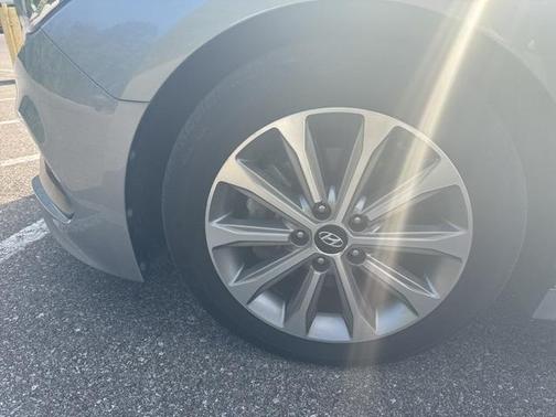 2016 Hyundai SONATA Limited