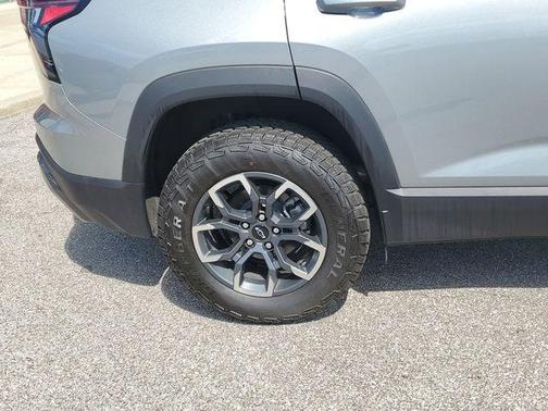 Sterling Gray Metallic 2026 Chevrolet Equinox ACTIV