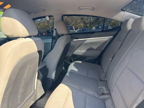 Stellar Silver 2020 Hyundai ELANTRA SEL