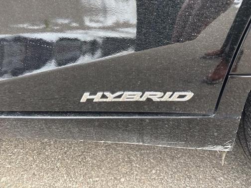 2022 Lexus ES 300h F SPORT