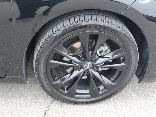 2022 Lexus ES 300h F SPORT