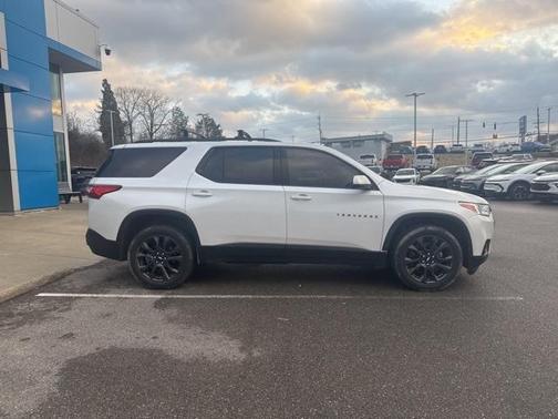 2021 Chevrolet Traverse RS