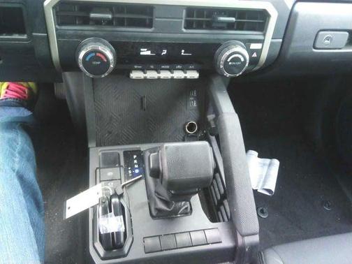 2024 Toyota Tacoma SR