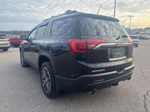 2017 GMC Acadia SLT-1