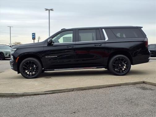 2025 Chevrolet Suburban LS