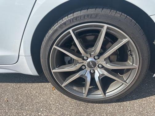 2023 Genesis G70 3.3T