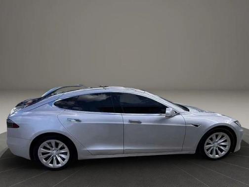 Silver 2018 Tesla Model S 100D