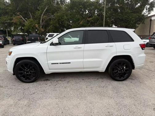 2020 Jeep Grand Cherokee Altitude