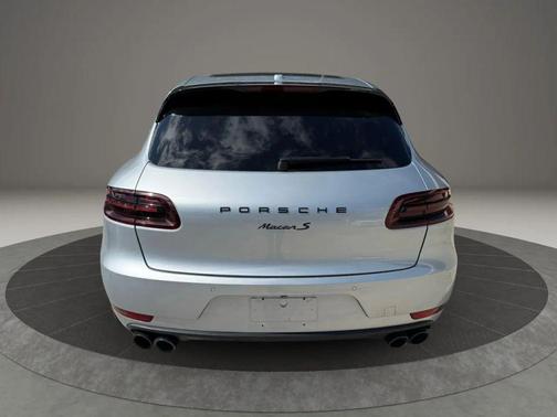 2017 Porsche Macan S