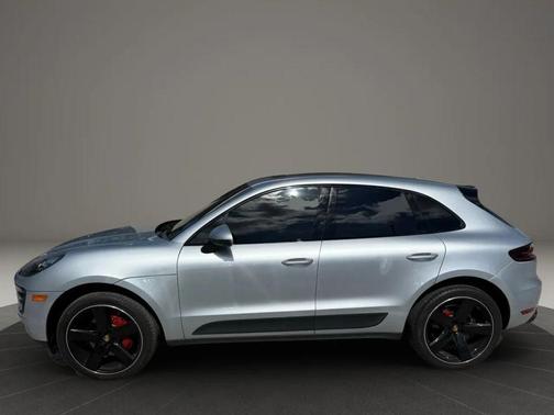 2017 Porsche Macan S