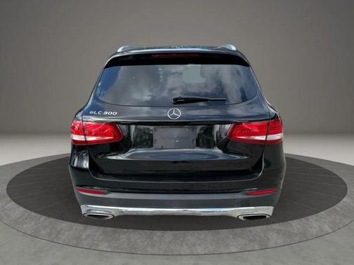 2019 Mercedes-Benz GLC 300 Base