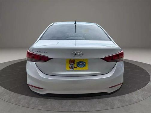 2021 Hyundai Accent SE