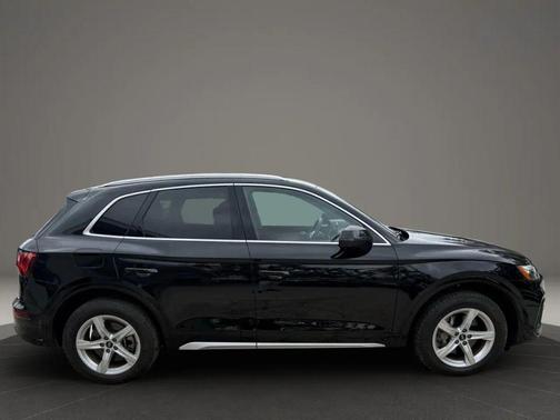 2021 Audi Q5 45 Premium