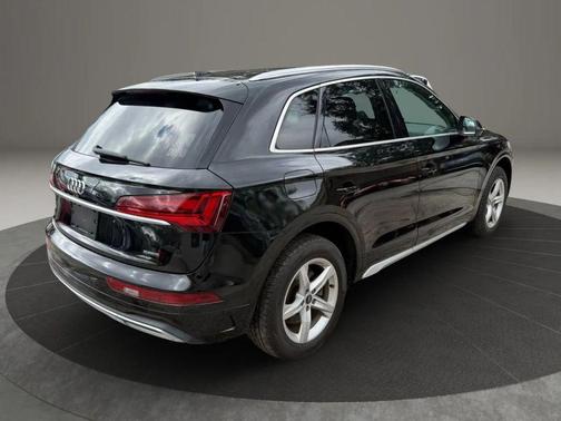 2021 Audi Q5 45 Premium