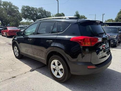 2014 Toyota RAV4 XLE