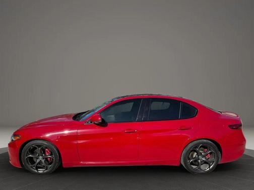 2018 Alfa Romeo Giulia Ti Sport