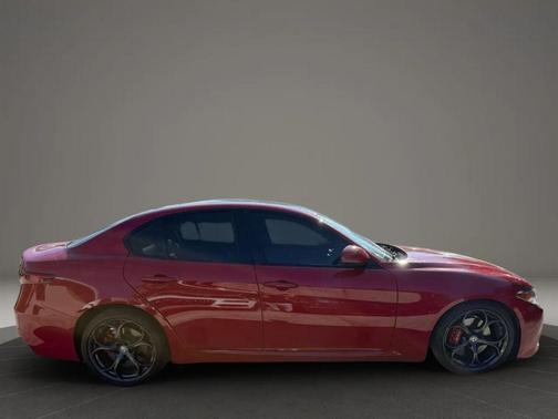 2018 Alfa Romeo Giulia Ti Sport
