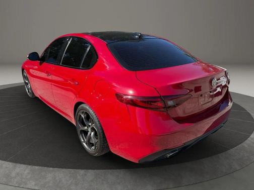 2018 Alfa Romeo Giulia Ti Sport