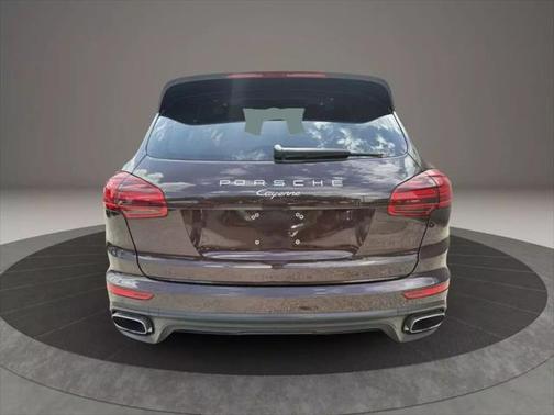 2016 Porsche Cayenne Base