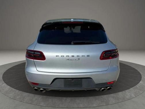 2017 Porsche Macan S