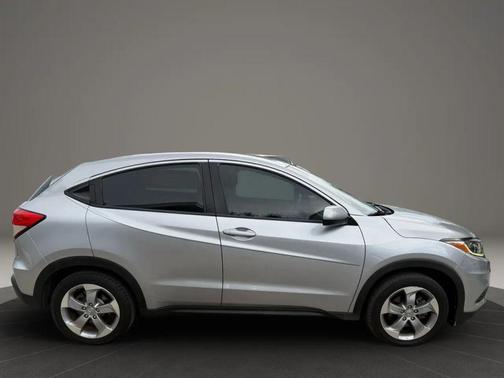 2020 Honda HR-V LX