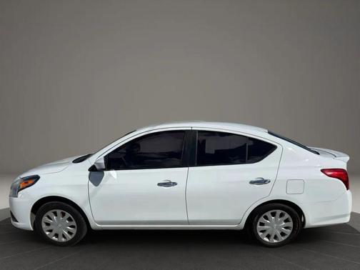 2017 Nissan Versa 1.6 SV
