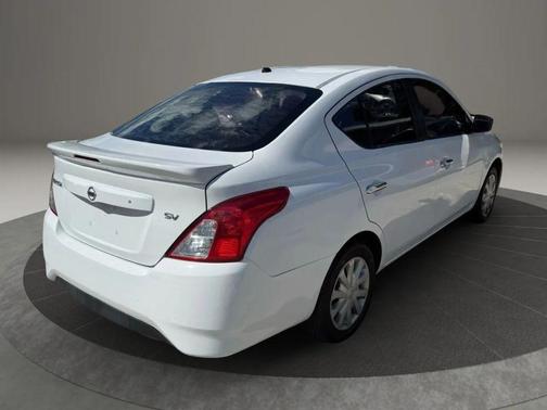 2017 Nissan Versa 1.6 SV