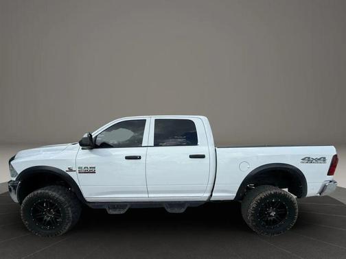 2018 RAM 2500 Tradesman Crew Cab 4x4 6'4' Box