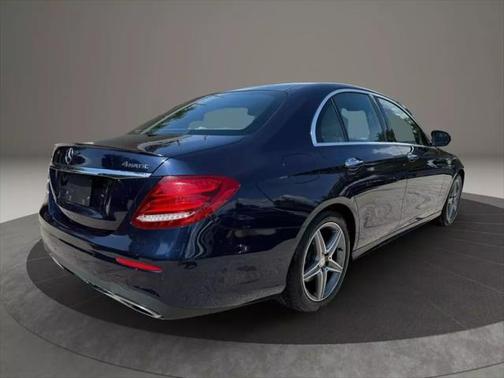 2017 Mercedes-Benz E-Class E 300 4MATIC Sedan 4D