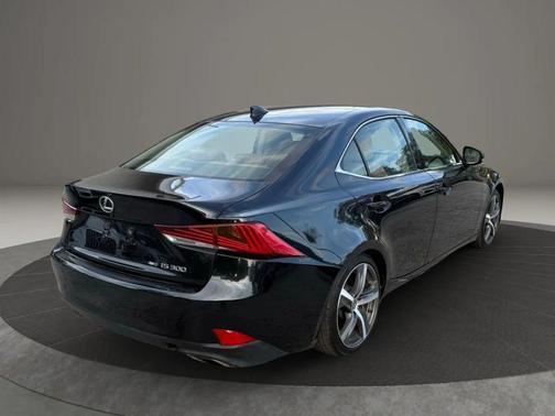2018 Lexus IS 300 Base