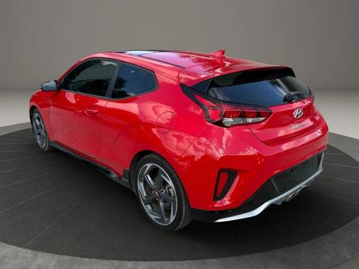 2020 Hyundai Veloster Base