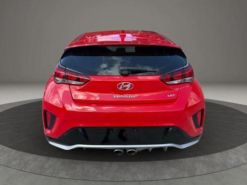 2020 Hyundai Veloster Base