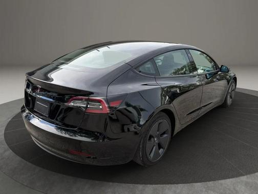 2023 Tesla Model 3 Standard Range