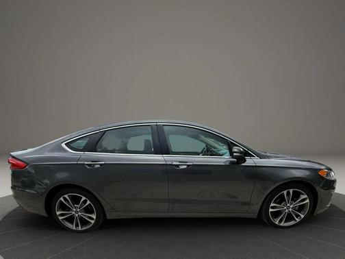 2020 Ford Fusion Titanium