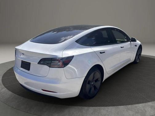 2023 Tesla Model 3 Standard Range