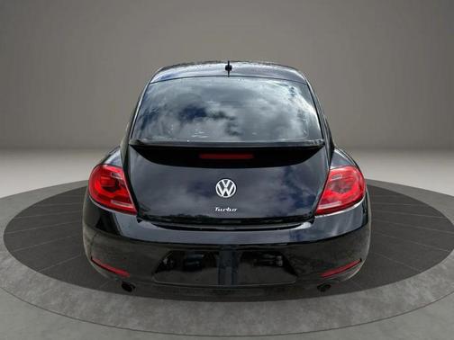 2012 Volkswagen Beetle Base