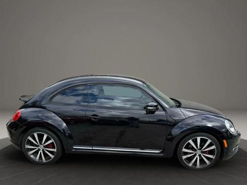 2012 Volkswagen Beetle Base