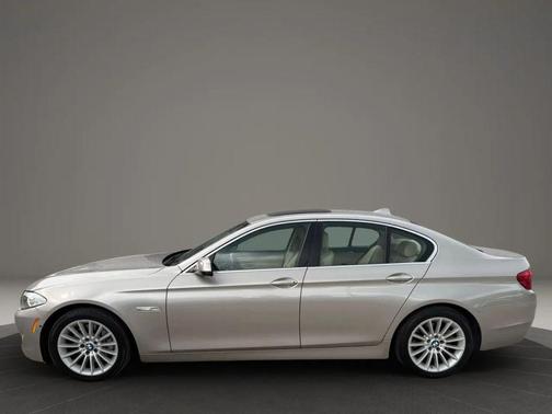 2013 BMW 535 535i Sedan 4D