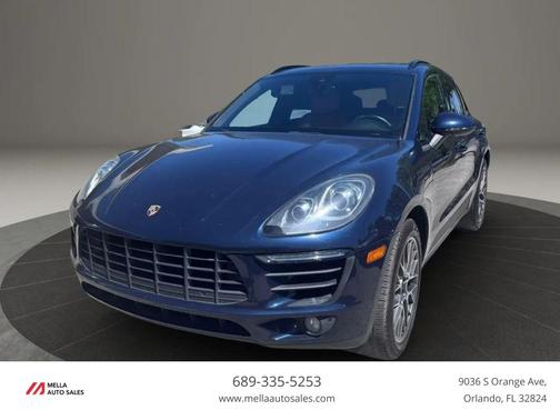 Blue 2018 Porsche Macan Macan Sport Edition
