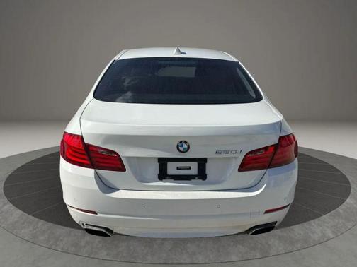 2013 BMW 550 550i Sedan 4D