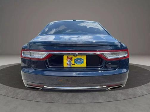2017 Lincoln Continental Black Label