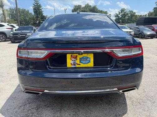 2017 Lincoln Continental Black Label