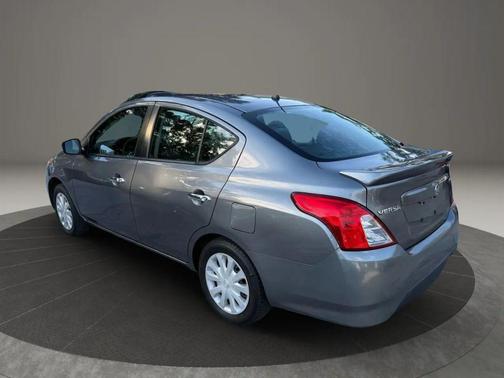 2019 Nissan Versa 1.6 SV