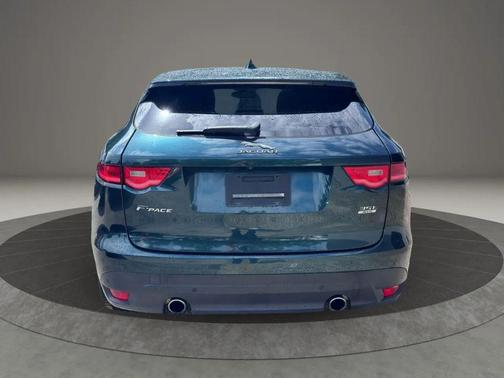 Black 2017 Jaguar F-PACE 35t Prestige