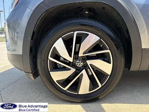 2024 Volkswagen Atlas 2.0T SE W/ TECHNOLOGY