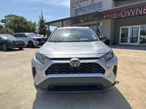 Silver Sky Metallic 2020 Toyota RAV4 LE