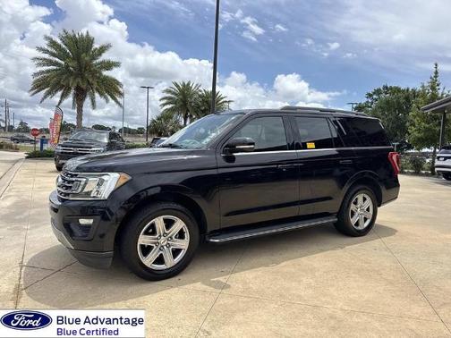 AGATE BLACK METALLIC 2019 Ford Expedition XLT