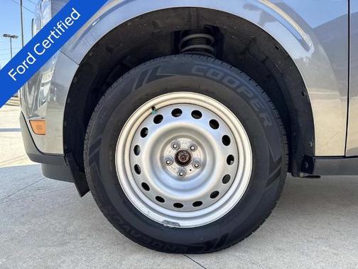 2022 Ford Maverick XL