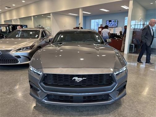2025 Ford Mustang ECOBOOST