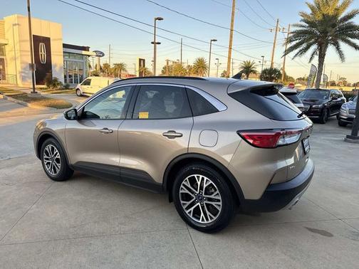 2020 Ford Escape SEL